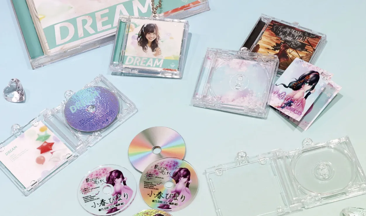 ミニCD風アクリルケースなどの製作事例